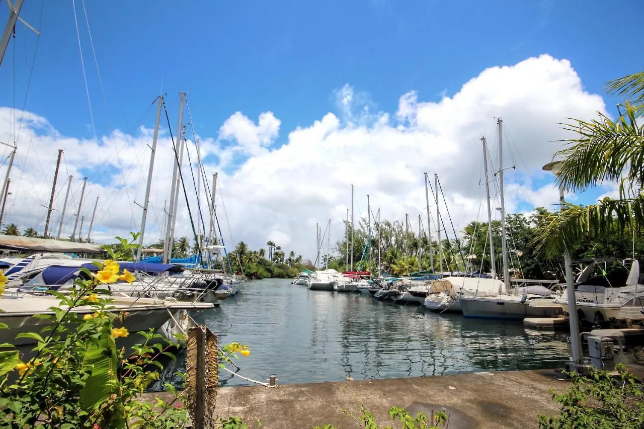 Appartement Devant La Marina Les Trois-Ilets Apartamento